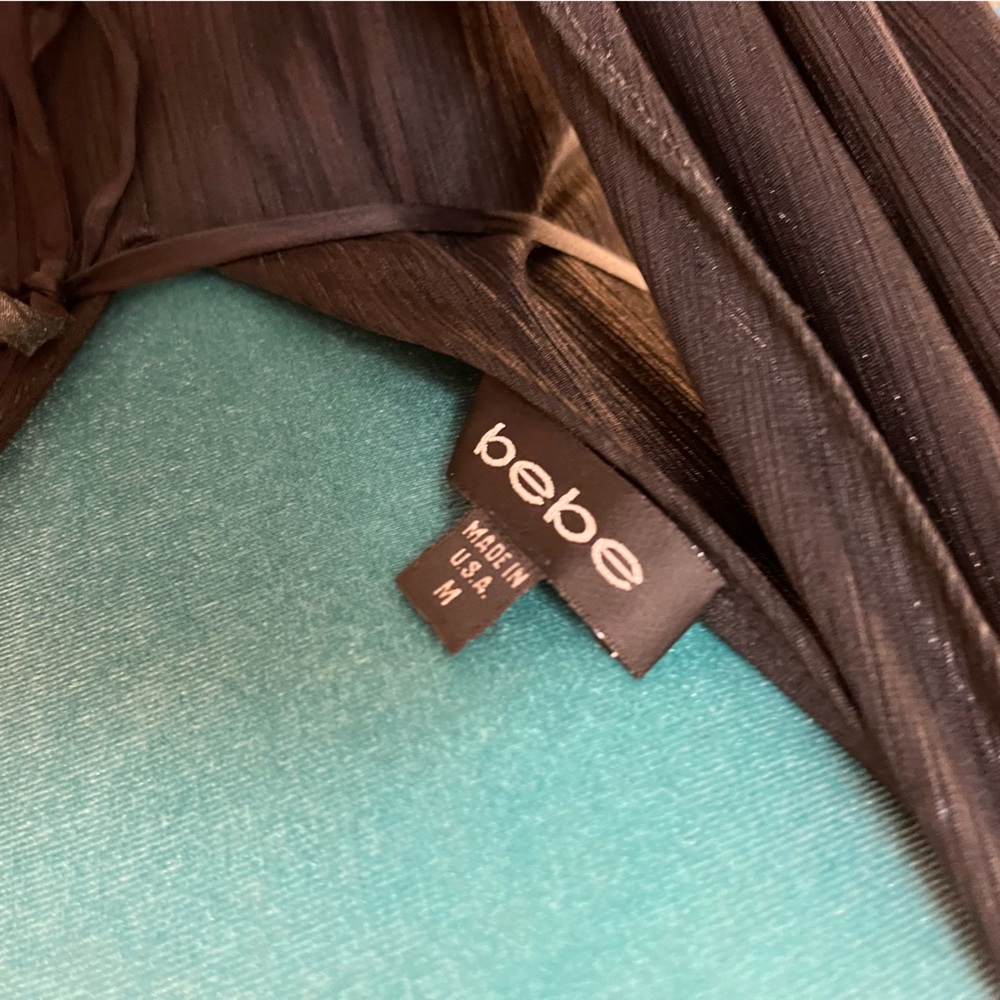 Y2K BEBE Black Draped Bubble Hem Mini Dress – Size M Cape Shoulder Detail‎ - Picture 6 of 6